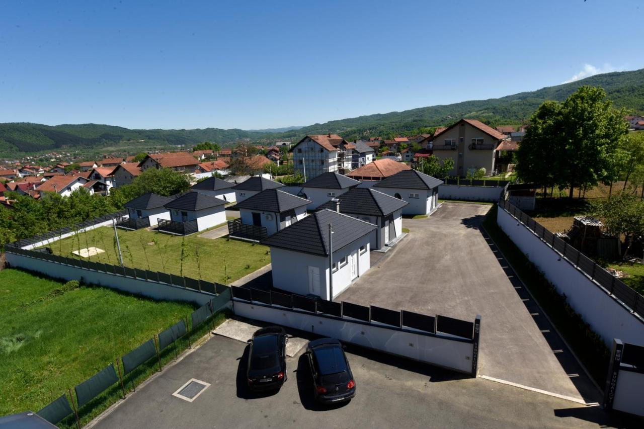 بانيا لوكا Apartmani I Bungalovi Trojka المظهر الخارجي الصورة