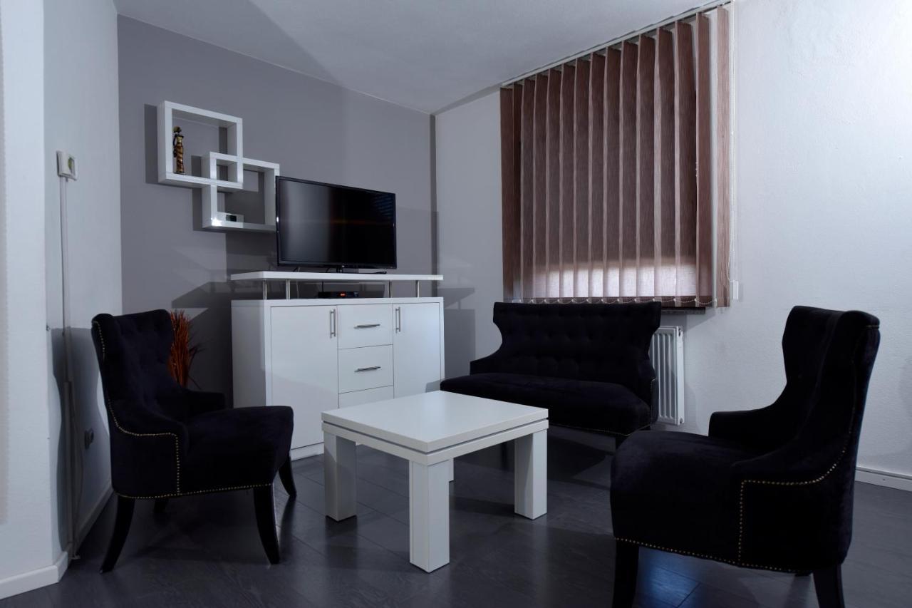 بانيا لوكا Apartmani I Bungalovi Trojka المظهر الخارجي الصورة